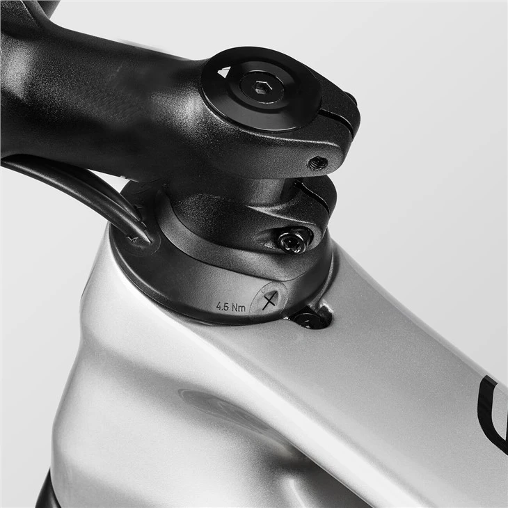 Men's Cross Country Mountain Bike